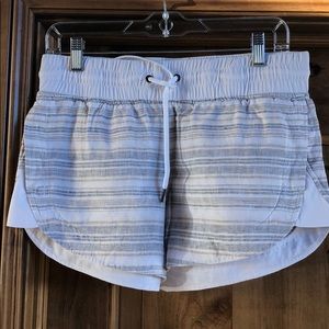 Athlete linen shorts